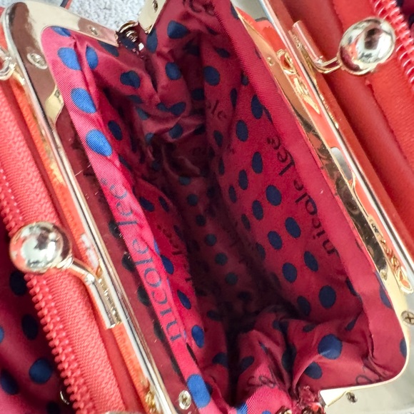 NICOLE LEE USA World Tour Dogs/Cats Hollywood Crossbody Designer Bag Purse (NWT) - Picture 10 of 16